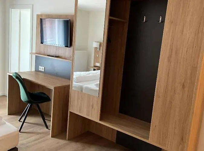 Ramspauer Hof 雷根斯陶夫